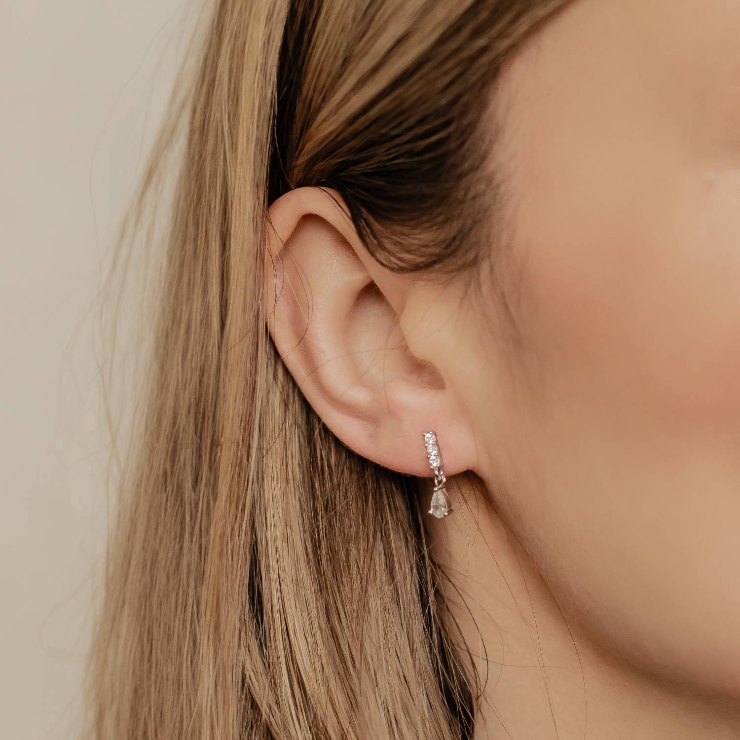 Pendientes Botón Gema Barra y Gota Plata de Ley 925